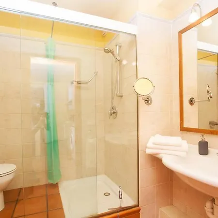 El Atico De La Muralla En El Centro De Apartamento Gerona